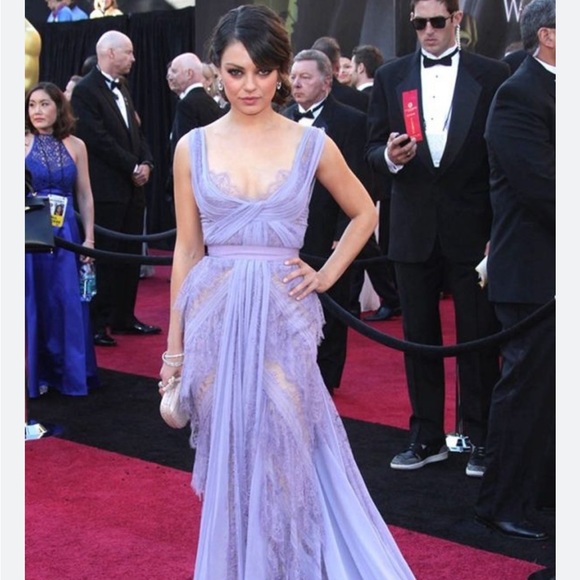 Meet your Posher, Angi 🍸 - Picture 9 of 12